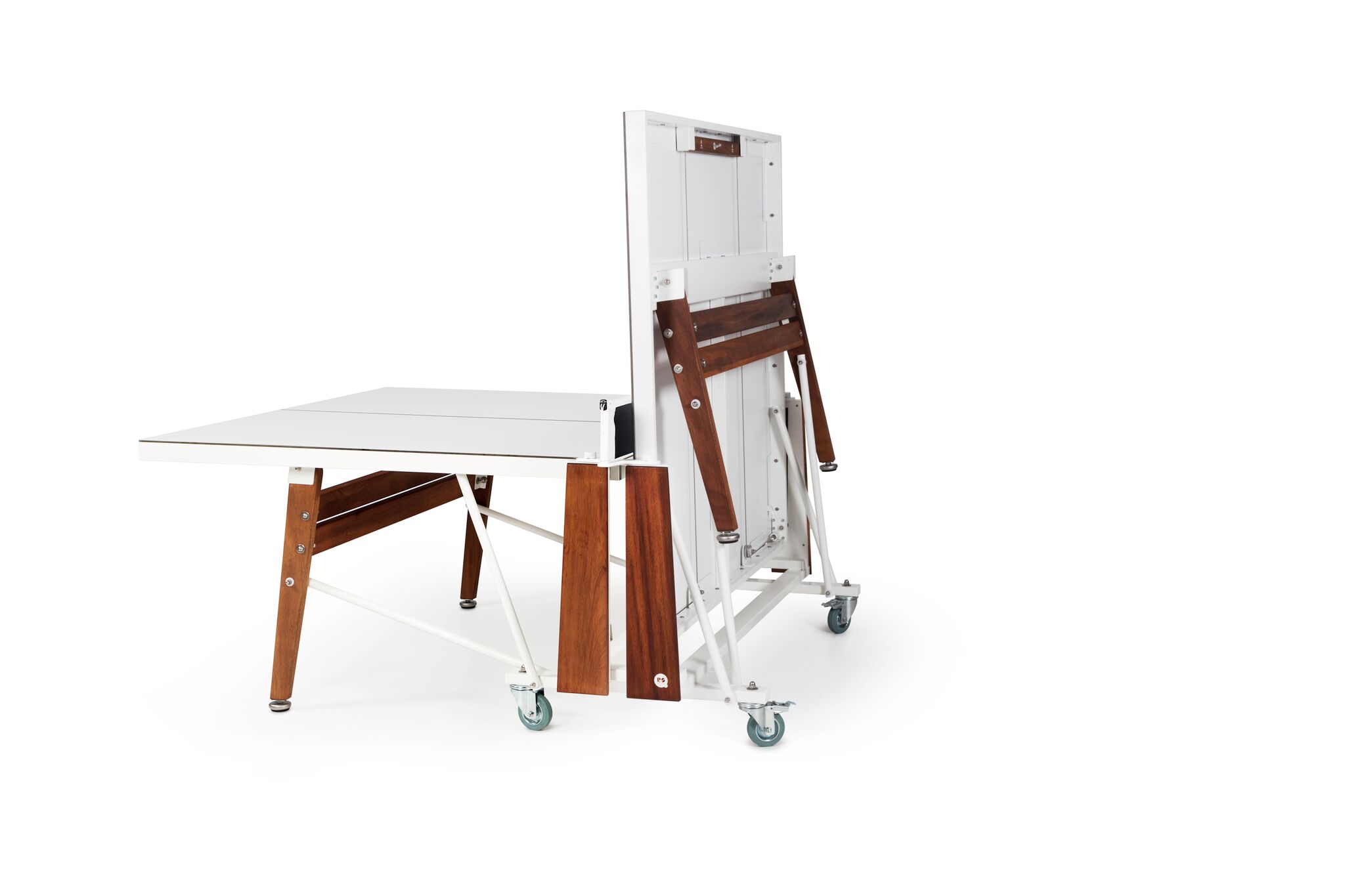 RS Barcelona Folding Outdoor Ping Pong Table - Image 9