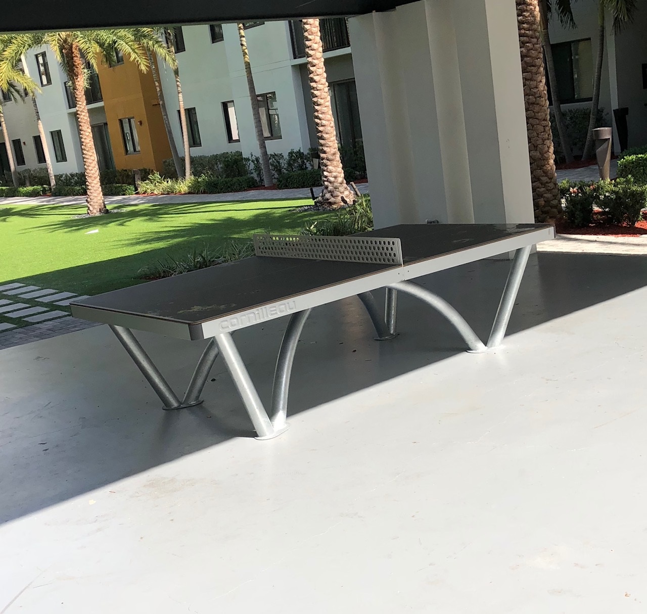 university park apartments florida ping pong table